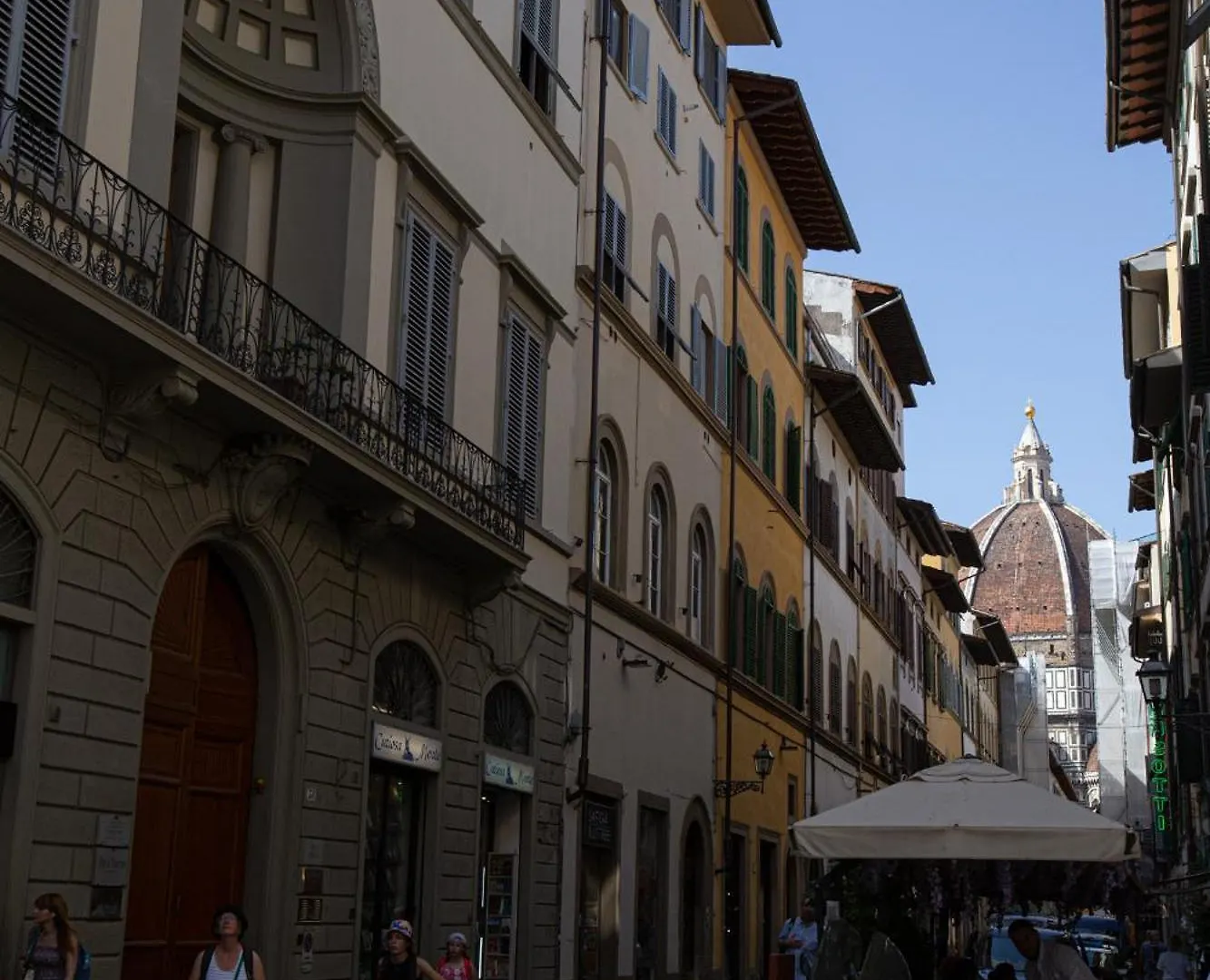 David Sweet Suite Florence